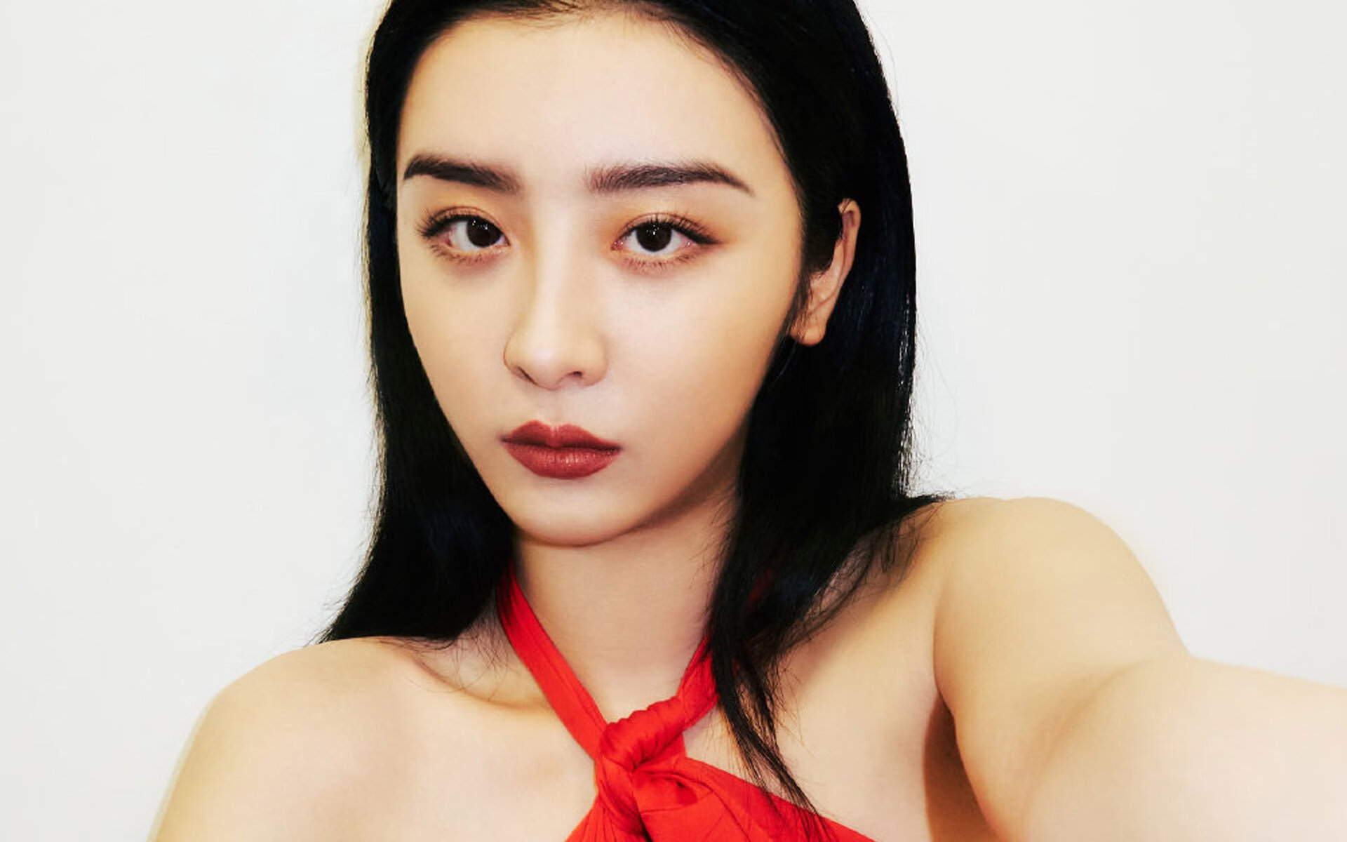 kaiyun.com-东契奇连续三场30+表现引爆全场，东契奇比赛视频集锦