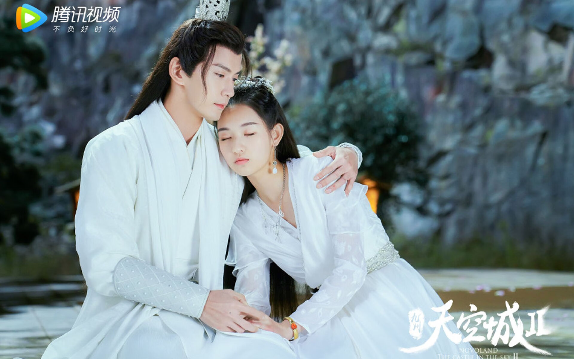 kaiyun开云·官方网站-意外田径赛道湿滑致多人摔倒，田径比赛失误集锦