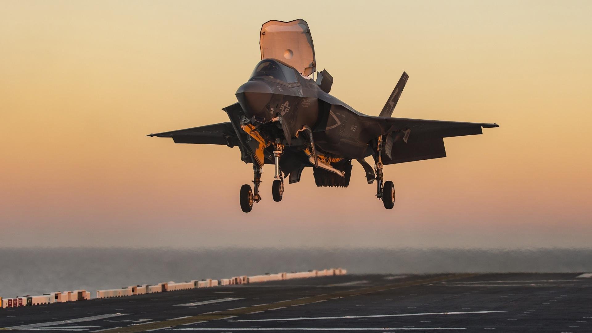 开云·体育全站登录地址-格林斯比节奏掌控得宜，鱼港军团争分夺秒，格林雷斯